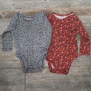 Old Navy Kids Bodysuits - Gray Leopard and Red Floral Bundle Of Two